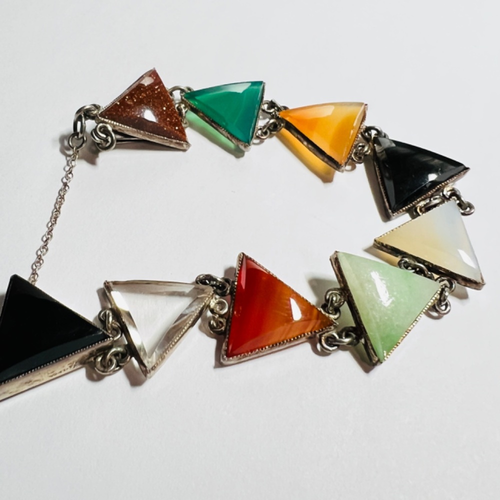 Vintage Midcentury Bracelet - Triangle Faceted Semi Precious Stones - Silver - Picture 10 of 11